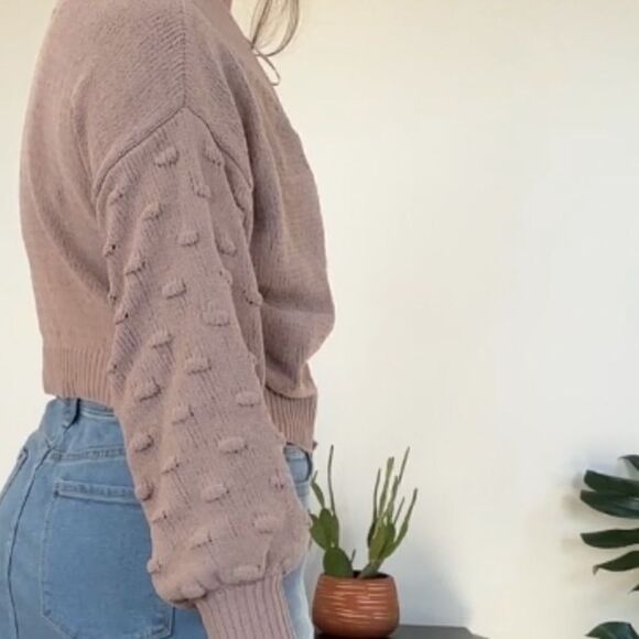 Moon & Madison Knit Bubble Polka Dot Sleeve Crop Cardigan L - Picture 4 of 14